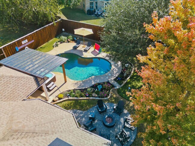 Building Photo - 2831 Rosewood Blvd