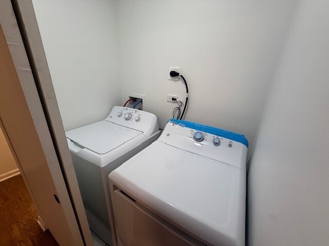 Building Photo - 7357 N Winchester Ave