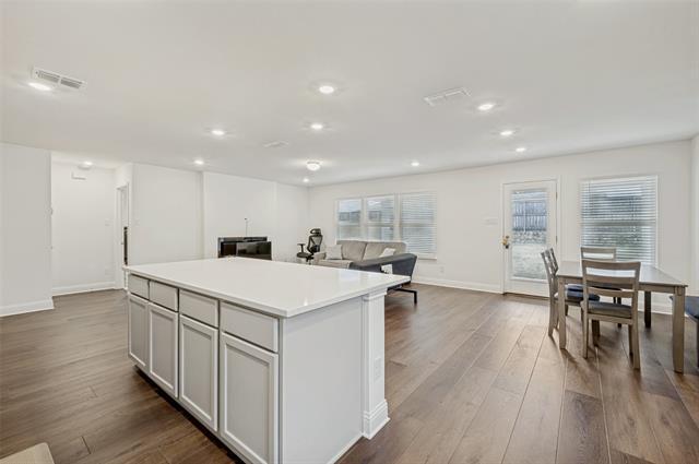 Building Photo - 2636 Warren Ln