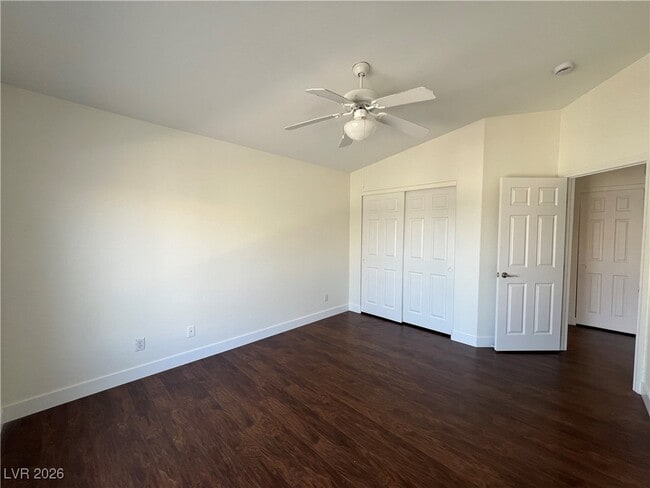 Building Photo - 6371 Lorne Green Ave