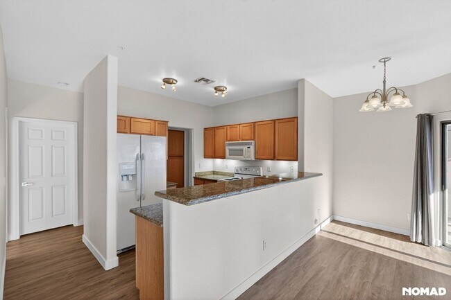 Building Photo - 16616 E Gunsight Dr