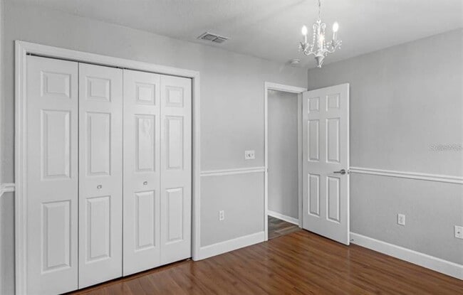 Building Photo - 3570 Manor Loop