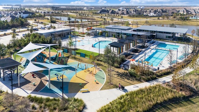 Building Photo - 10846 Day Jassamine Wy