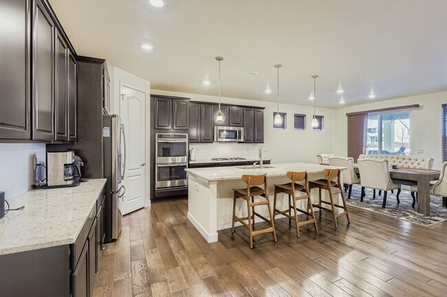 Building Photo - 14502 Salvador Cir