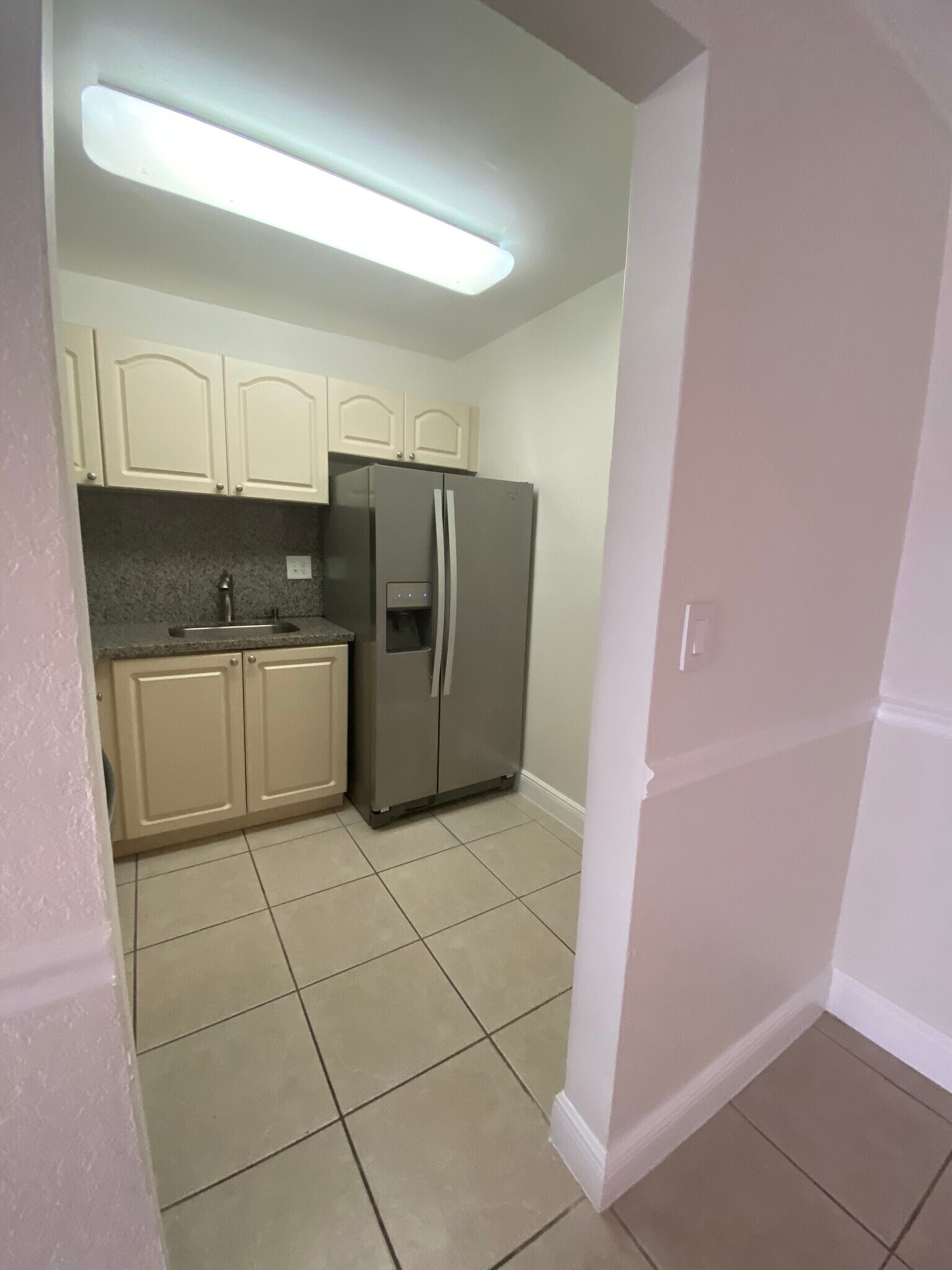 Building Photo - 9403 SW 76th St