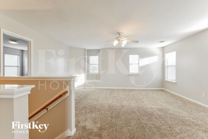 Building Photo - 21610 Rain Leaf Ct