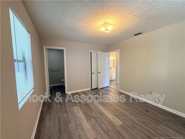 Building Photo - 4075 Professional Dr