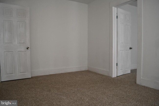 Building Photo - 4 E Milby St