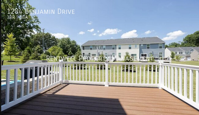 Building Photo - 1284 Benjamin Dr