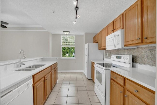 Building Photo - 12414 Baleria Cove