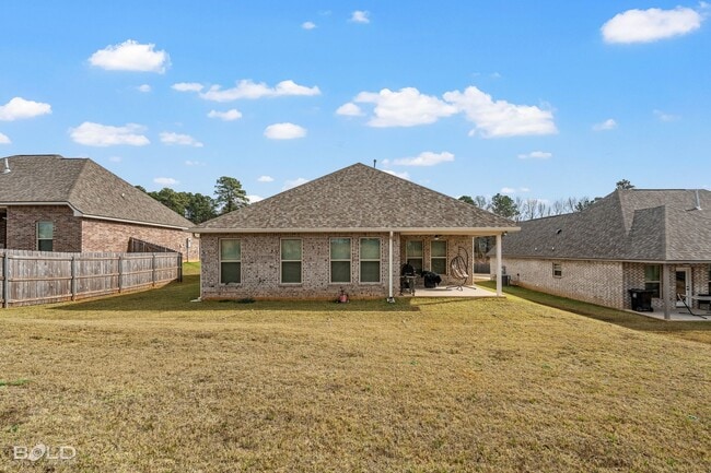 Building Photo - 315 Hummingbird Ln