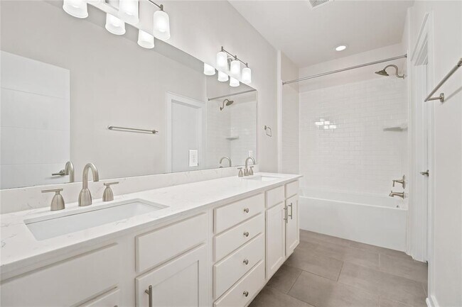 Building Photo - 8921 Parker Ranch Cir