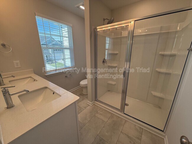 Building Photo - 907 Elderberry Wy