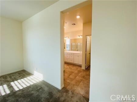 Building Photo - 5585 Valencia Dr