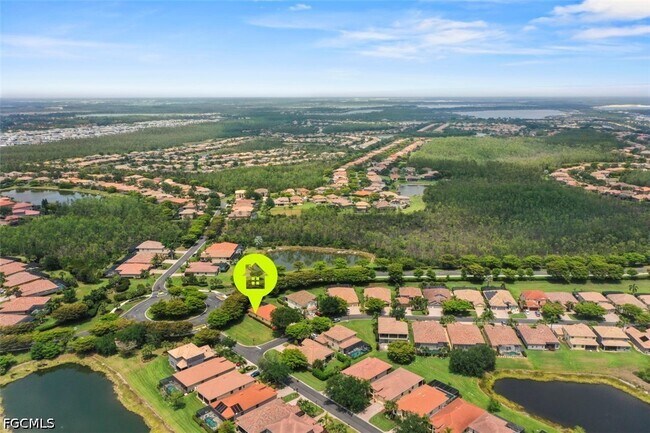 Building Photo - 13800 Farnese Dr