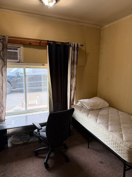 Building Photo - 3455 County Line Rd