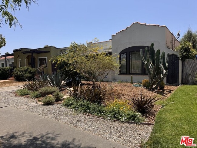 Primary Photo - 2905 Somerset Dr