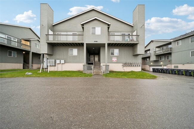 Building Photo - 9905 William Jones Cir