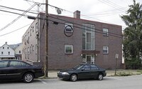 Building Photo - 469 3rd St
