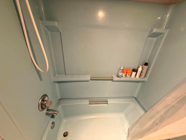 Building Photo - 105 N Richards Ave