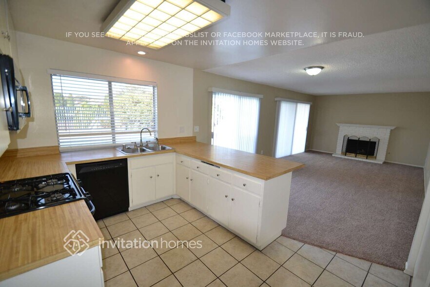 Building Photo - 22934 Frisca Dr