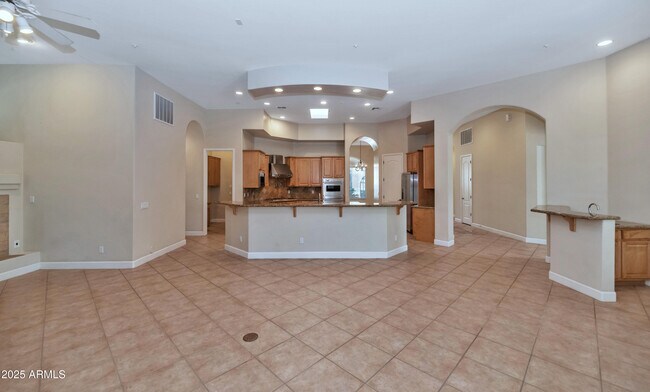Building Photo - 8535 E Preserve Way