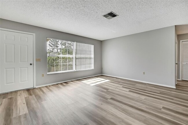 Building Photo - 2453 Keeport Dr