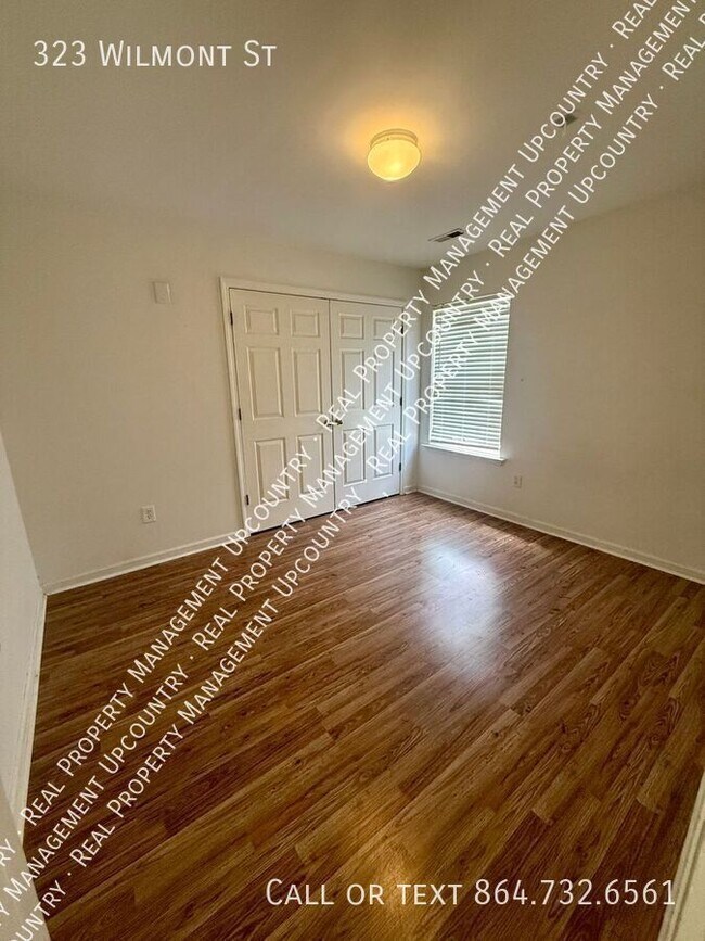 Building Photo - 323 Wilmont St