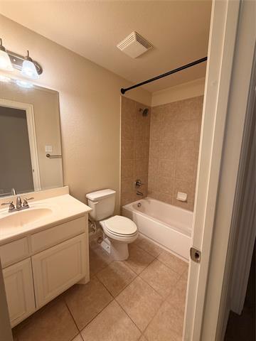 Building Photo - 14112 Sparrow Hill Dr