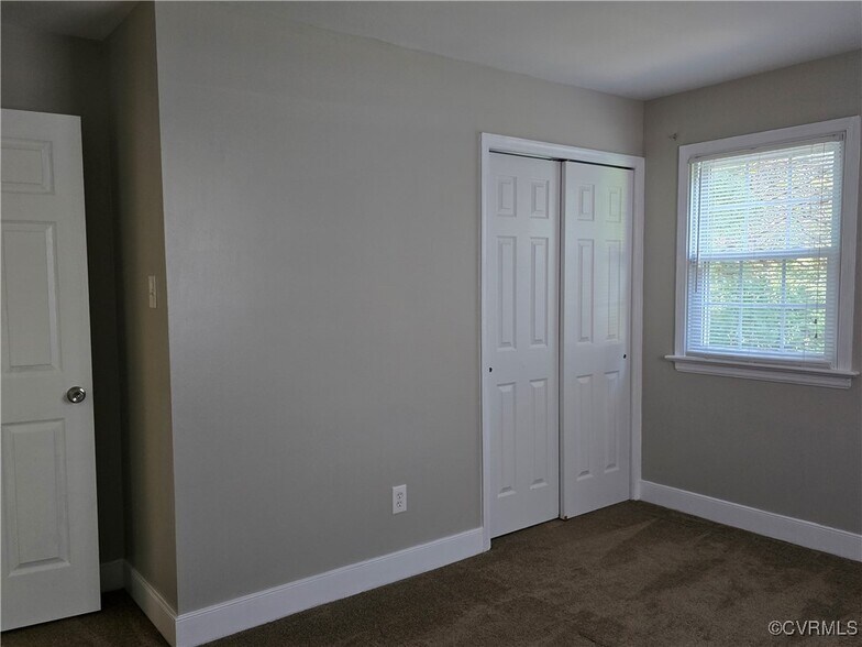 Building Photo - 4511 Otterdale Rd