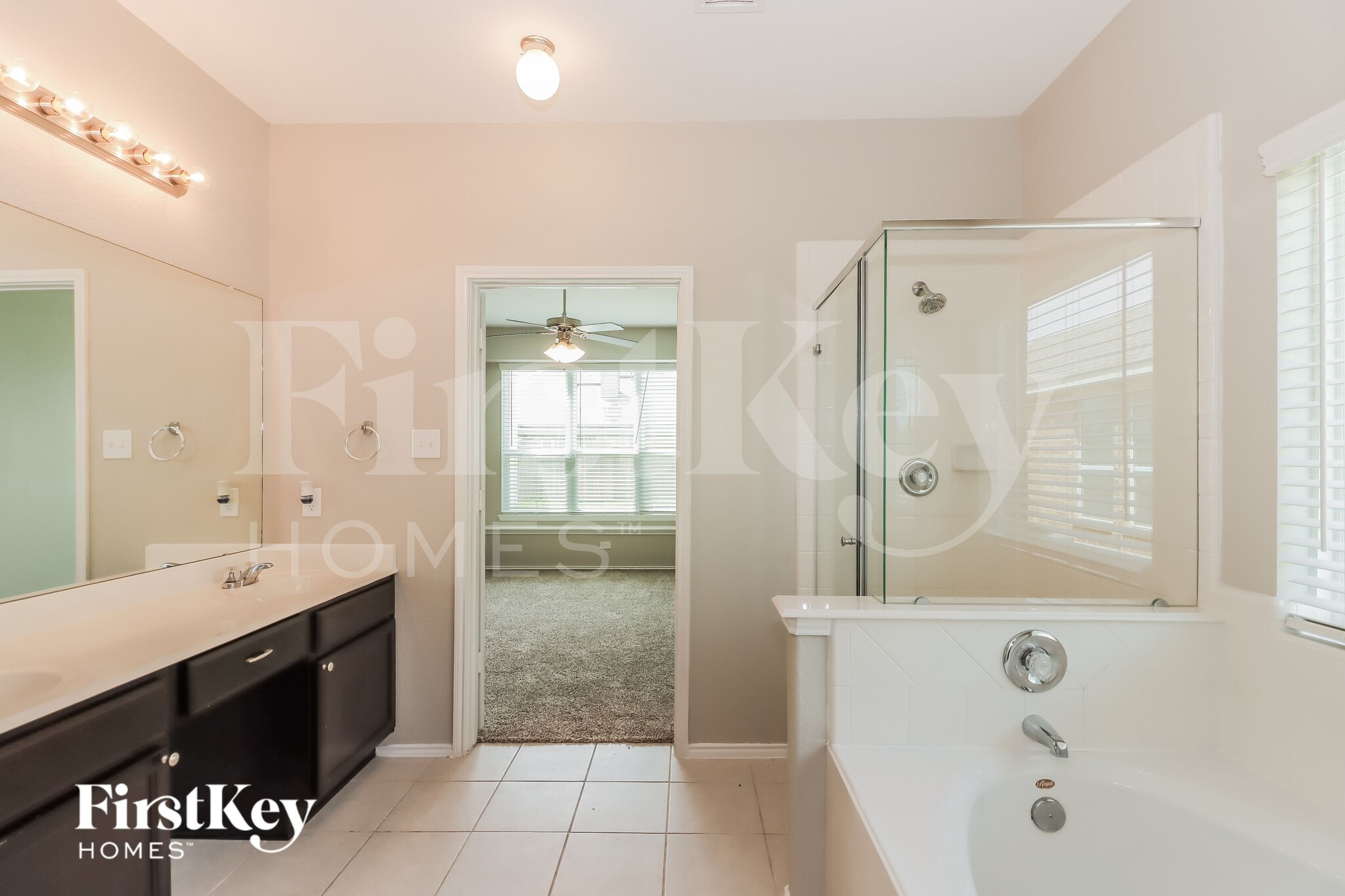 Building Photo - 439 Sky Ridge Dr