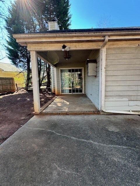 Building Photo - 7426 Barn Stone Dr