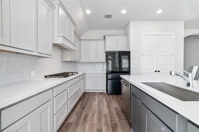 Building Photo - 19035 Dappled Mare Cir