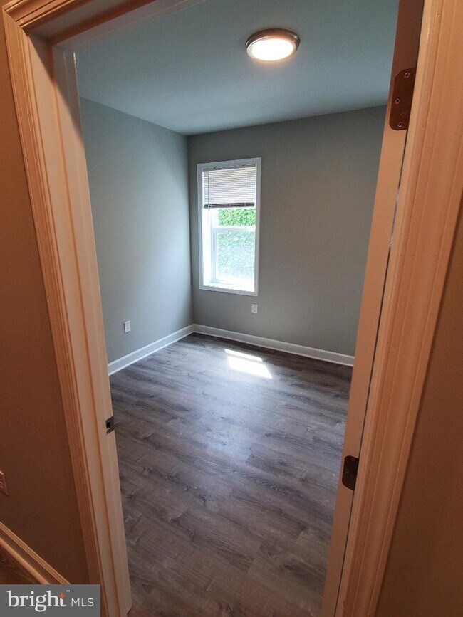 Building Photo - 3613 Reisterstown Rd