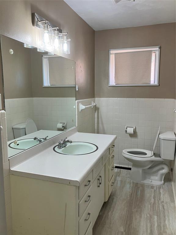 Building Photo - 217 Byrd Dr