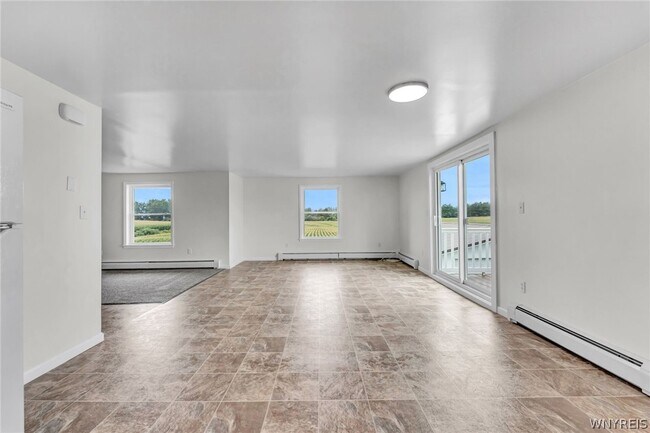 Building Photo - 1733 NY-78