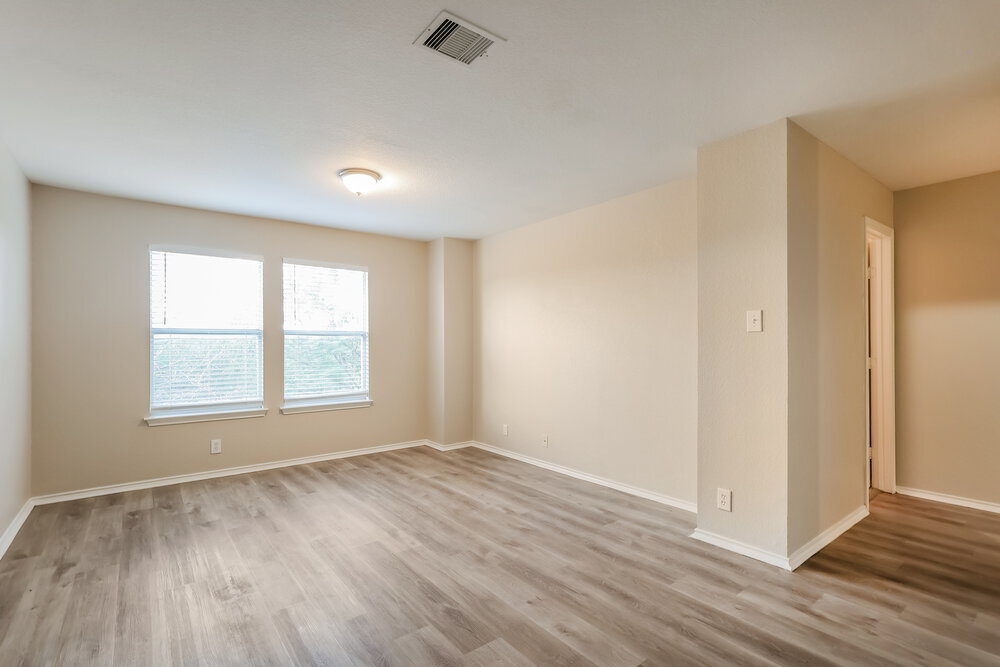 Building Photo - 6734 Benke Farm