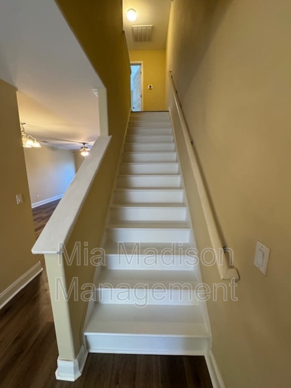 Building Photo - 14 Winter Lake Cir