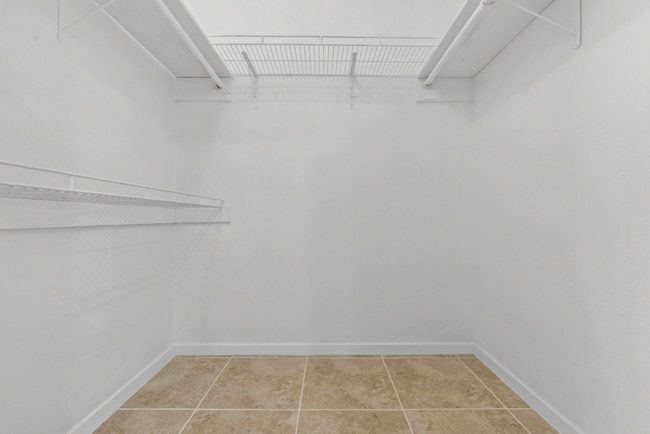 Building Photo - BEAUTIFUL HOME IN HOUSTON. MOVE IN READY!.