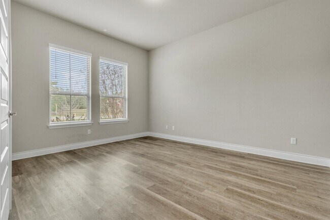 Building Photo - 421 Chinkapin Trail