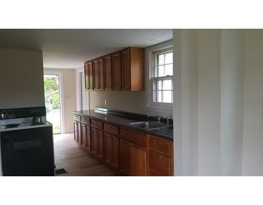 Building Photo - 88 South St