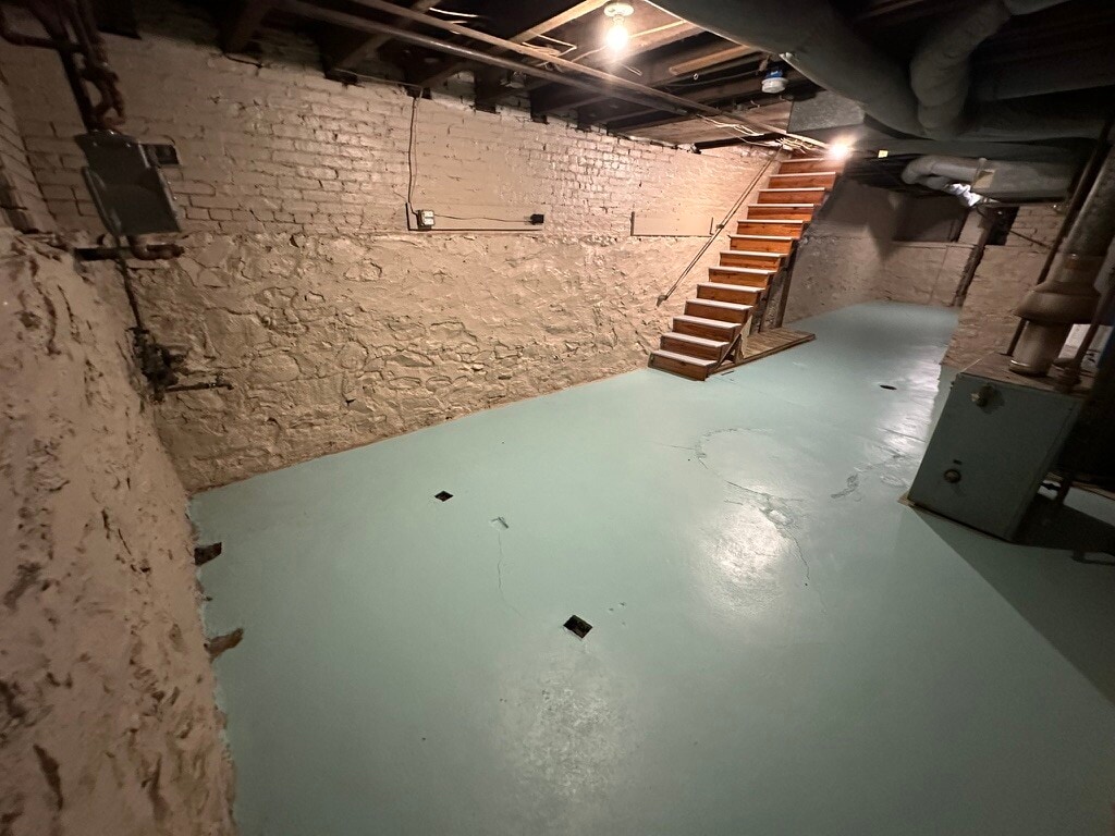 Building Photo - 139 Coral St