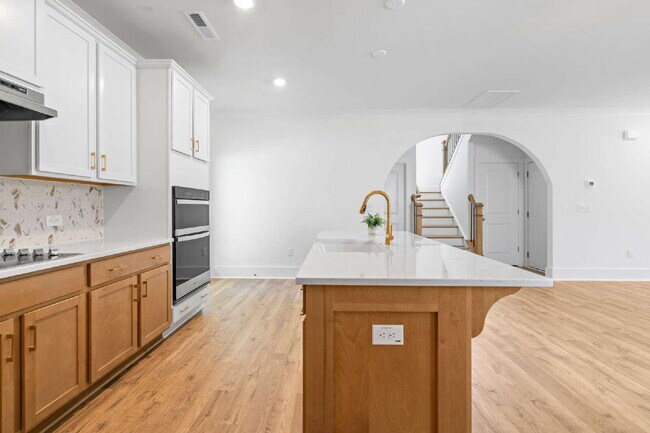 Building Photo - Spacious 4-Bedroom, 3 Full Bath Home in Angier