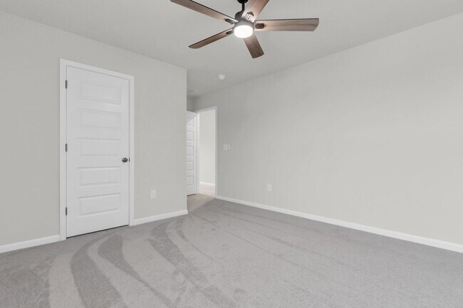 Building Photo - Single Family Home - Long Term Rental