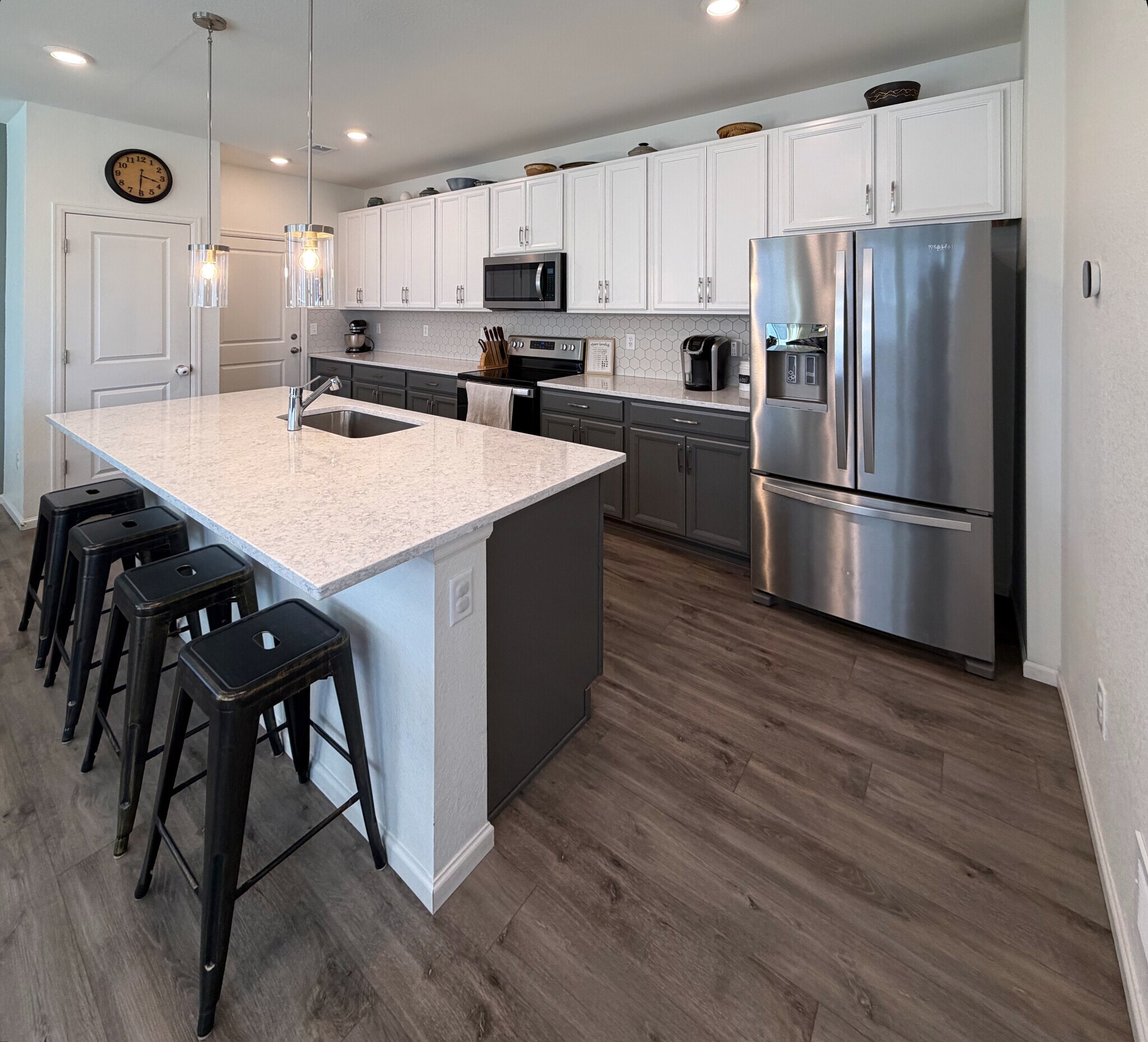 Building Photo - 2497 Winding Dr