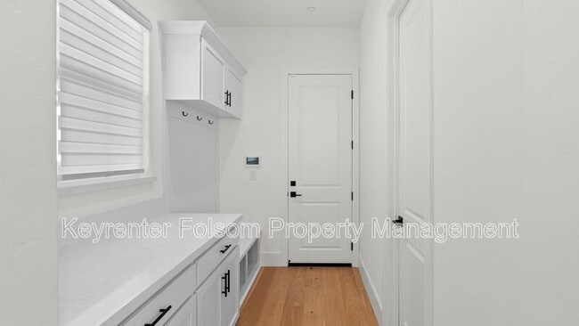 Building Photo - 3840 Fletcher Peak Cir