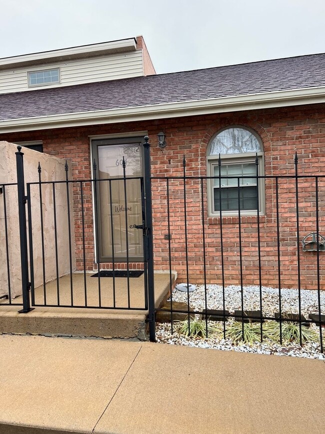Primary Photo - 2 bedroom/2.5 bath Condo Kingsport, TN