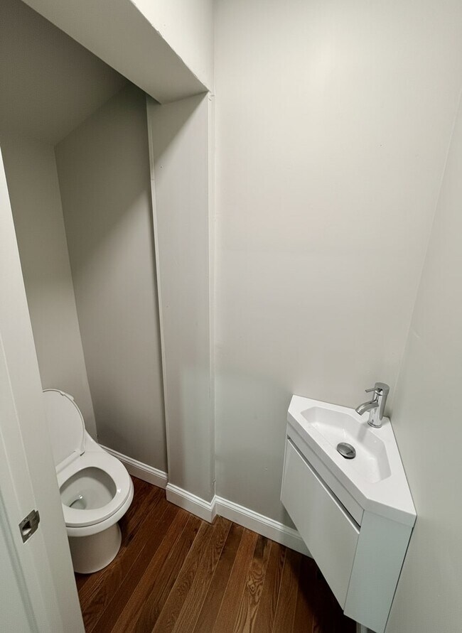 Building Photo - 2129 N Natrona St