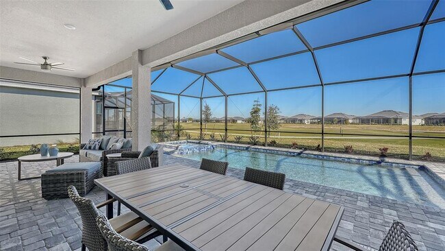 Building Photo - 17160 Albatross Rd