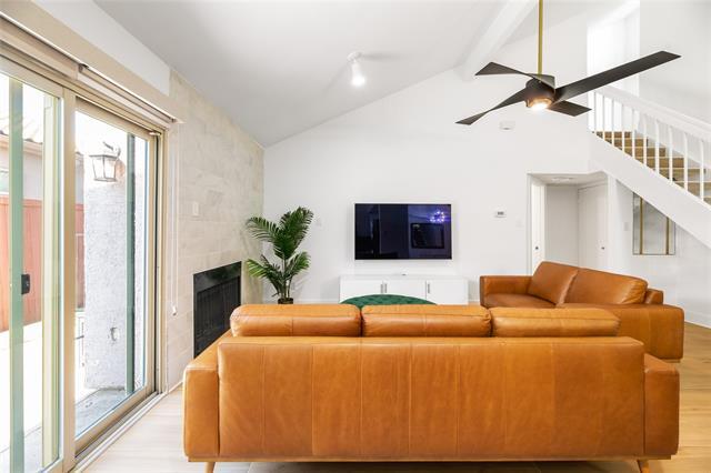 Building Photo - 4242 N Capistrano Dr